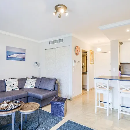 Le Lido - Piscine, Proche *